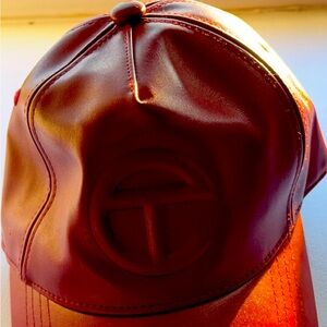UNISEX TELFAR BASEBALL CAP 🧢 BRAND NEW
